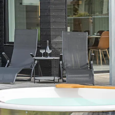 4 Bedroom Amazing In 度假居 *